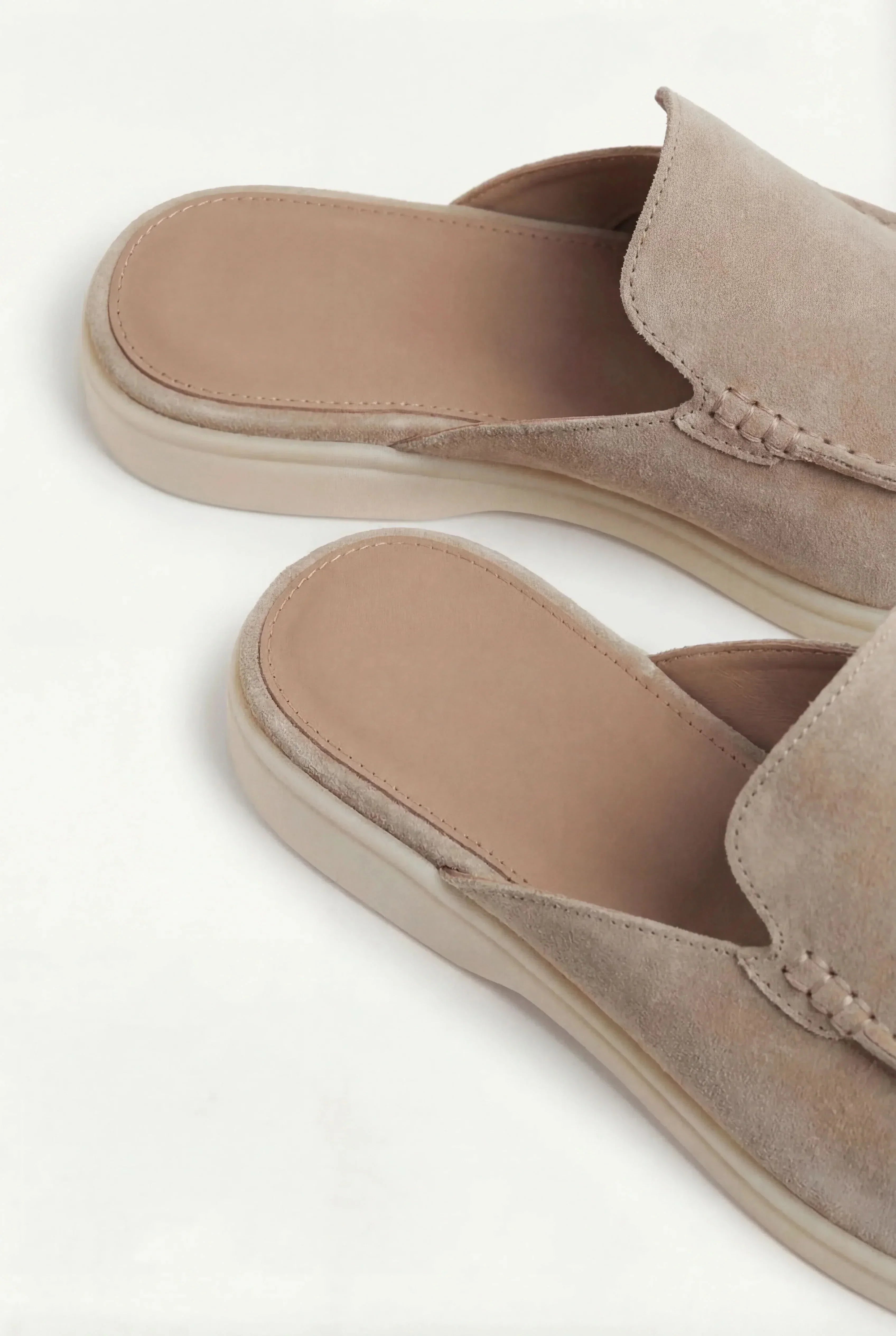 Casa Bellini™ | Beige Suède Yacht Mule