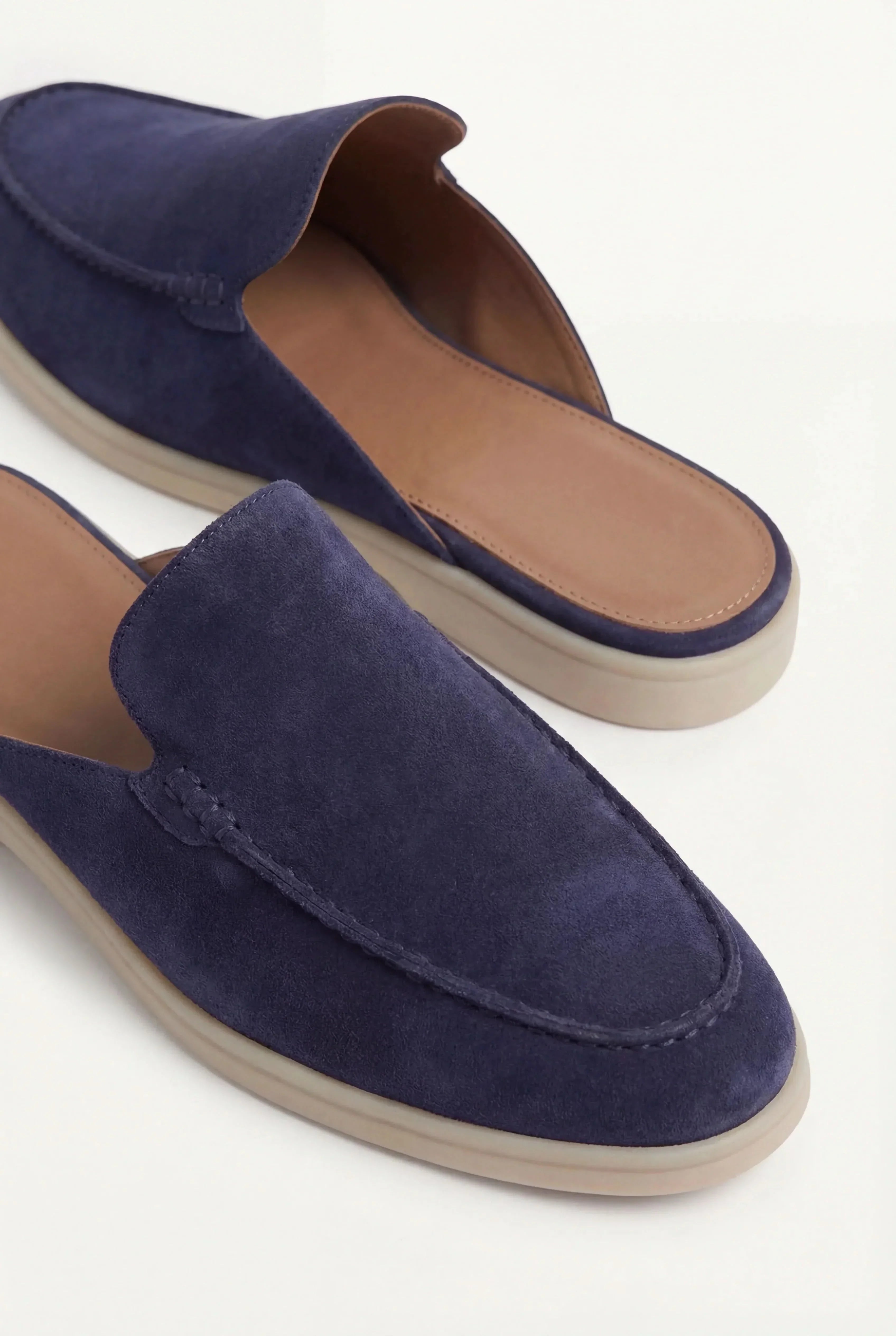 Casa Bellini™ | Navy Suède Yacht Mule