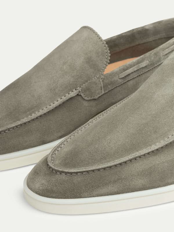 Classic Suède Loafer Olive Green