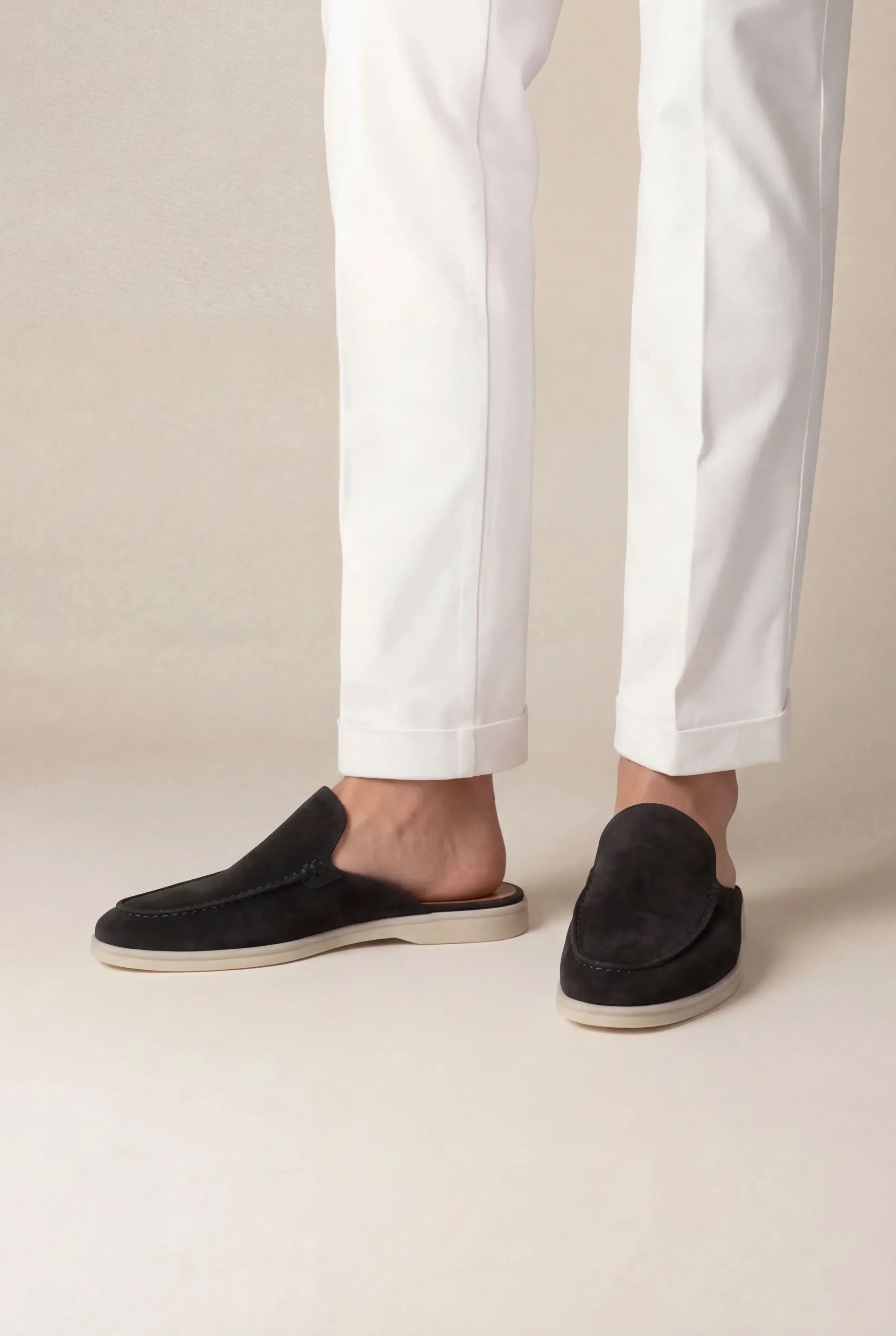 Casa Bellini™ | Black Suède Yacht Mule