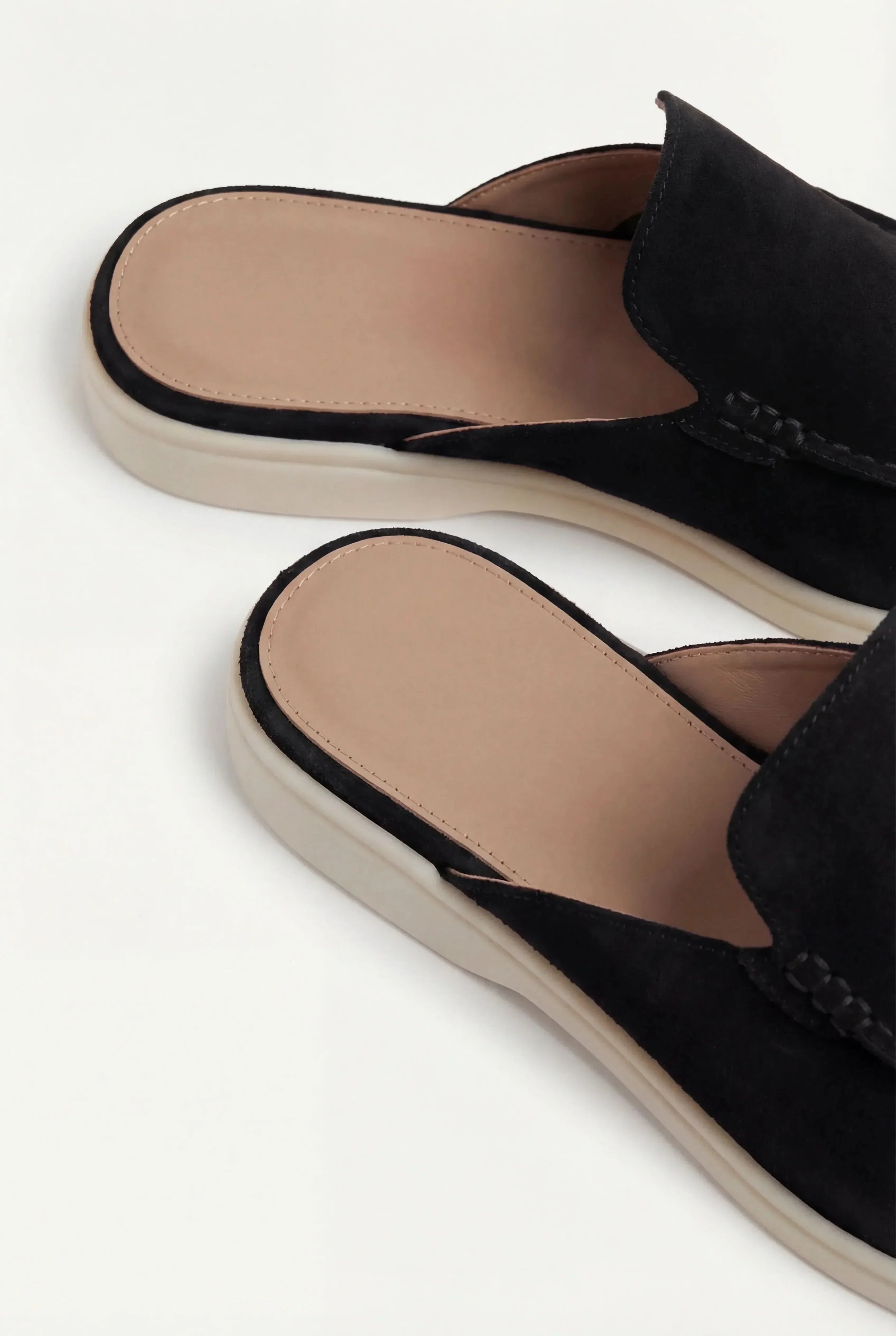 Casa Bellini™ | Black Suède Yacht Mule